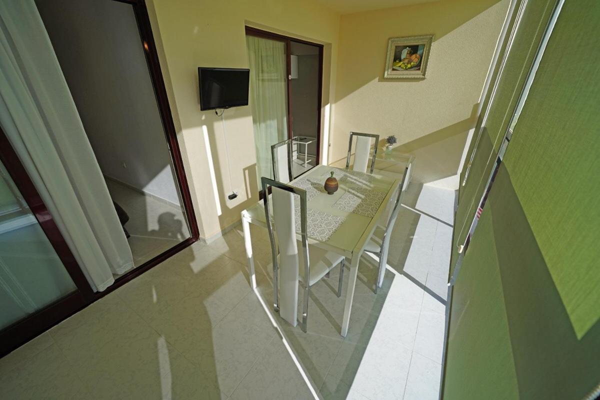 דירות בנידורם Apartamento Corazon De Monte Carlo מראה חיצוני תמונה
